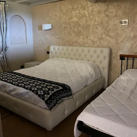 Ebi Vacation - Lazise Apartment Cola (Verona)
